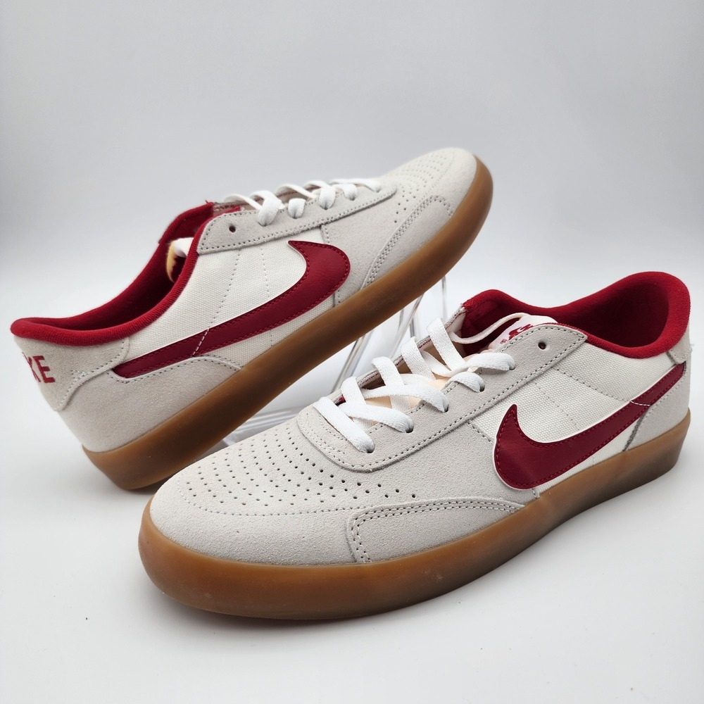 Nike SB Heritage Vulc Mens 10 Summit White Cardinal Red Gum Skate CD5010-100 NWB